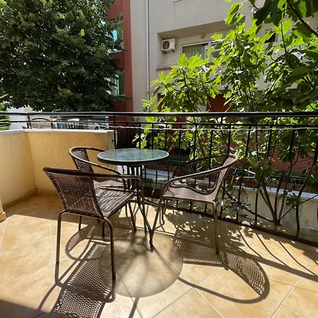 Apart Otel Alatoni